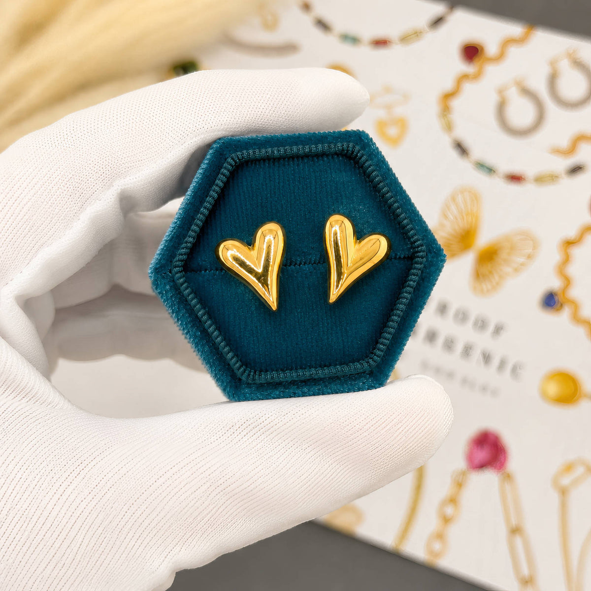 Hearts Earrings Medium
